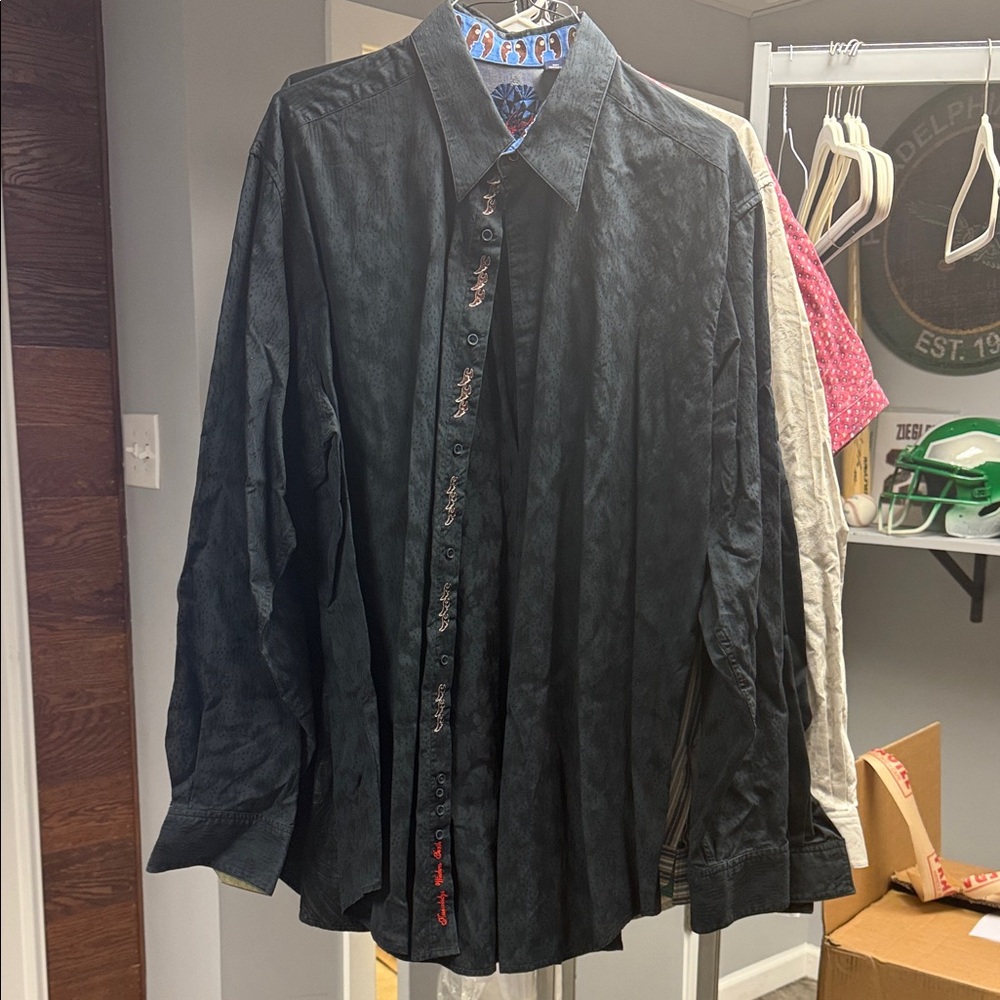 Robert Graham Black Embroidered Button-Up Shirt